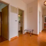아파트 Two-bedroom In Xvi *