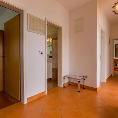 Two-bedroom In Xvi Apartment Crikvenica