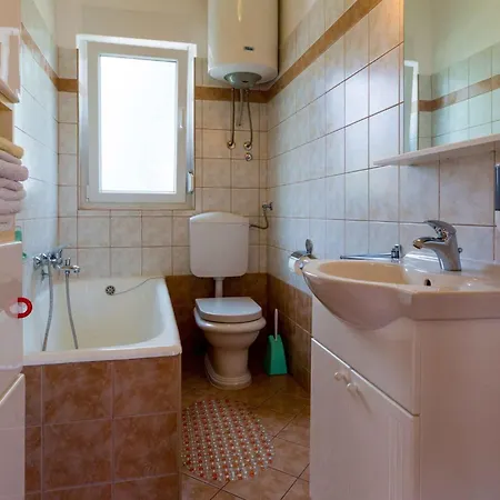 Two-bedroom In Xvi * Crikvenica