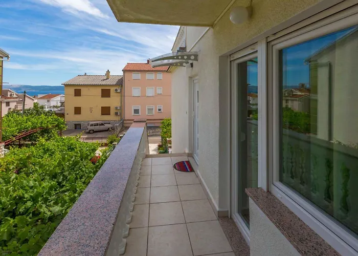 Two-bedroom In Xvi * Crikvenica